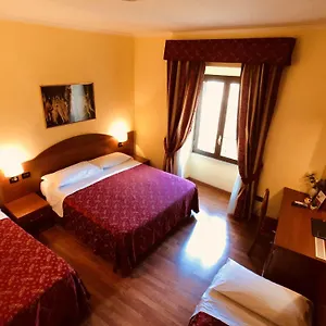 saint-peter-inn.it-romehotels.com/